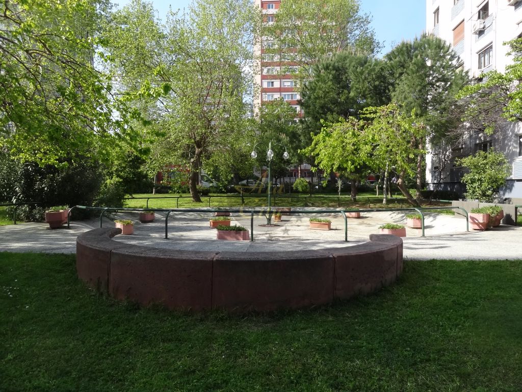 BAKIRKÖY ATAKÖY 7-8 KISIM SATILIK DAİRE 1+1 60 m2