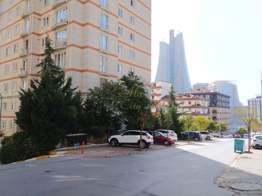 ÜMRANİYE ATAPOL DE SATILIK DAİRE 3+1 145 M2 İÇİ YENİLENMİŞ