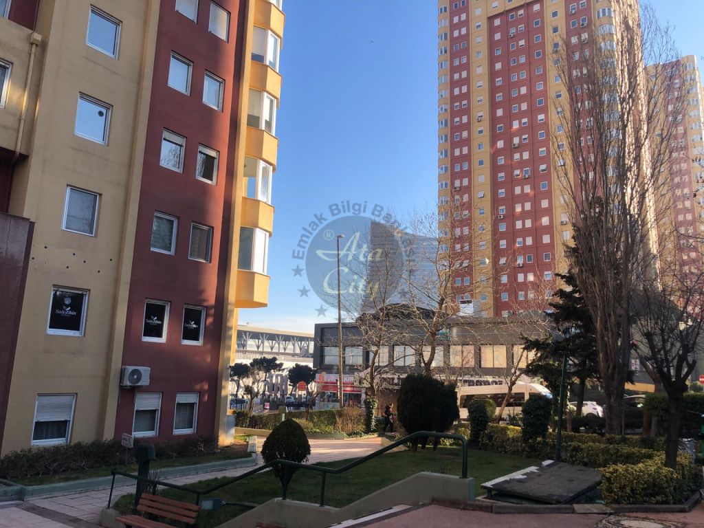 ATAŞEHİR ATA BLOKLARI 1+1 SATILIK DAİRE 60 M2 GÜNEY