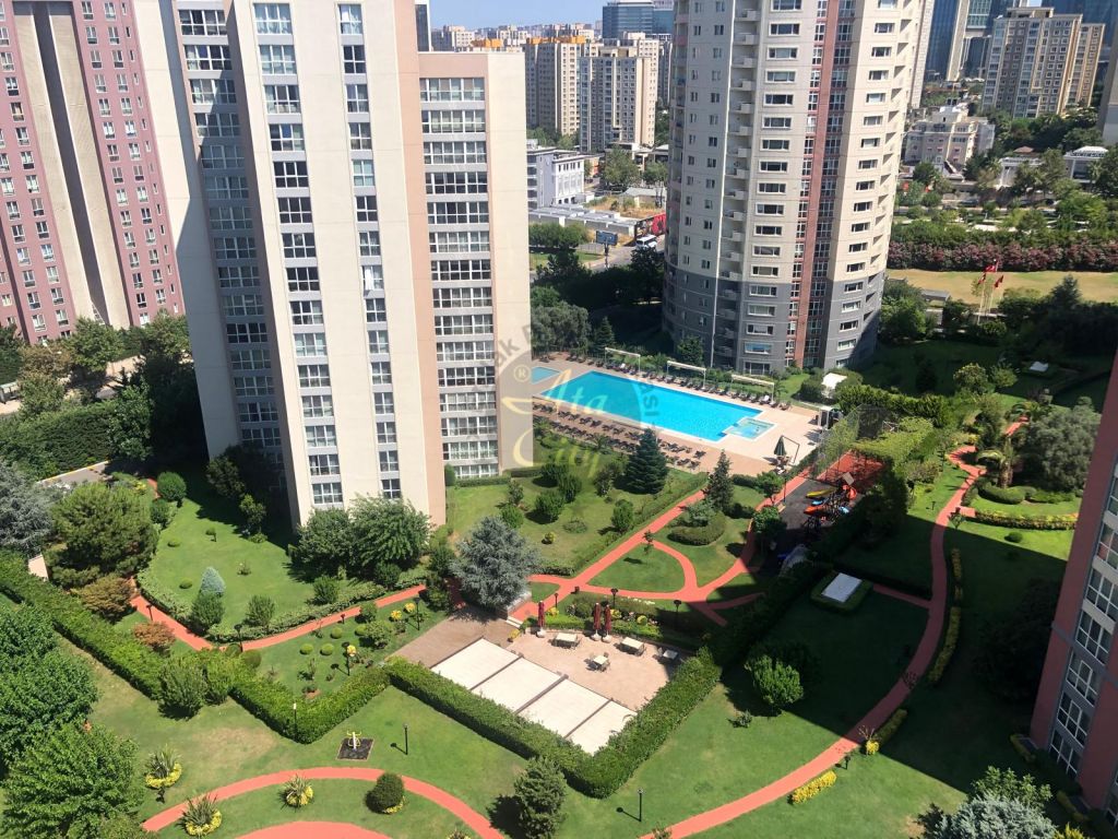 ATAŞEHİR AĞAOĞLU MOONTOWN DA SATILIK DAİRE 3+1 160 M2
