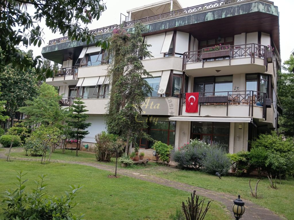SUADİYE SAHİLDE KİRALIK DAİRE TERS DUBLEKS 4+1 300 M2 TERASLI
