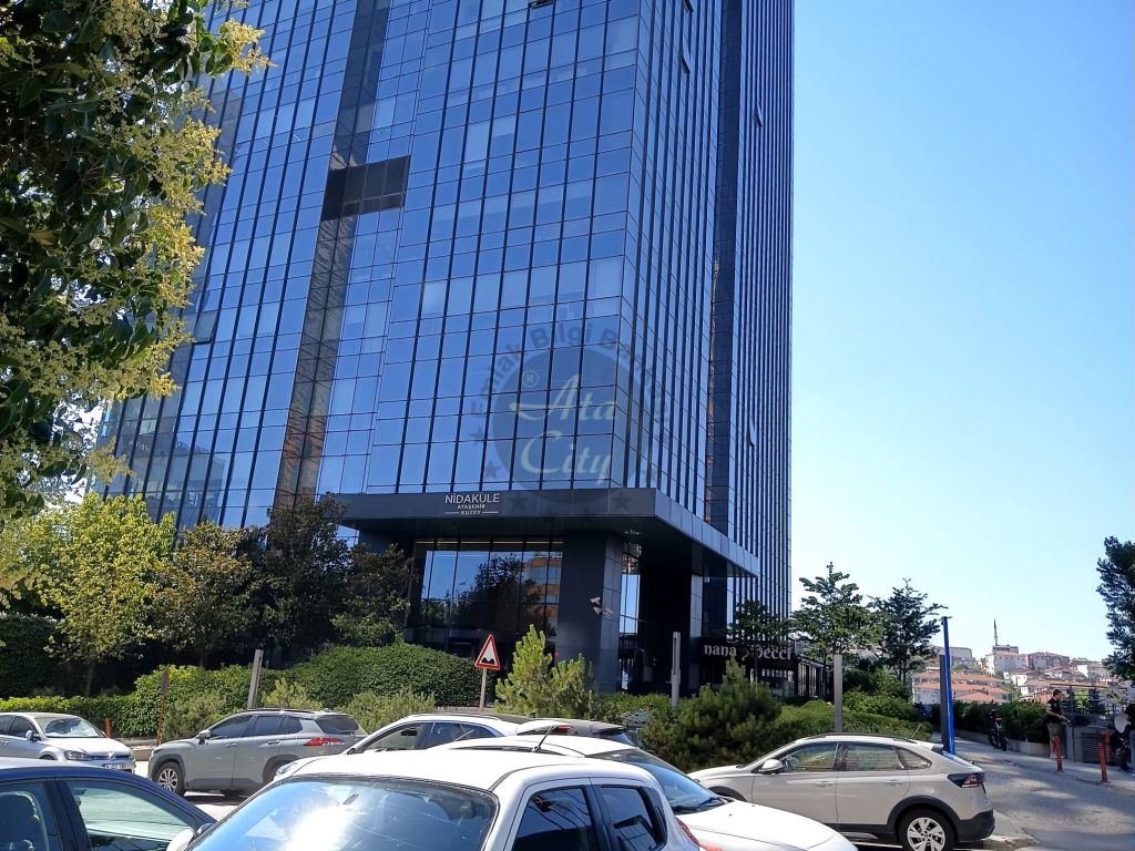 ATAŞEHİR DE KİRALIK OFİS BÜRO PLAZA KATI NİDA KULE KUZEY 300 M2